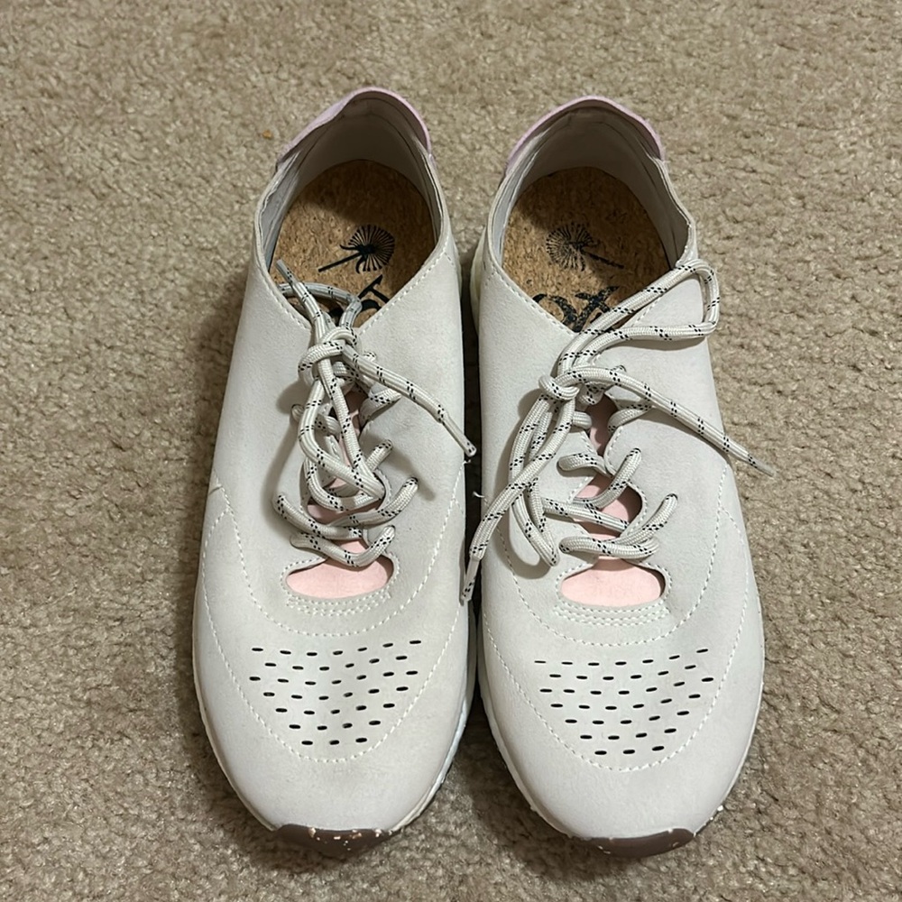 OTBT sneakers